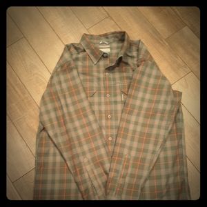 Columbia Omniwick plaid shirt
